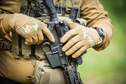 ALL ROUND FIT TACTICAL GLOVES®